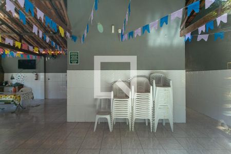 Apartamento para alugar com 51m², 2 quartos e 1 vaga Apartamento para alugar com 51m², 2 quartos e 1 vagaÁrea comum - Salão de festas