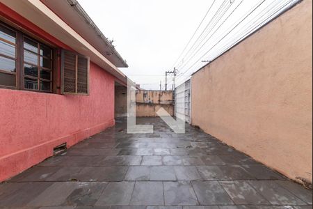 Casa para alugar com 340m², 3 quartos e 3 vagasQuintal - Garagem