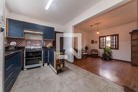 Casa para alugar com 340m², 3 quartos e 3 vagasCozinha