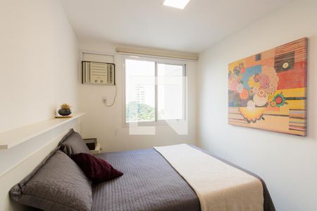 Quarto 1 de apartamento para alugar com 2 quartos, 70m² em Jacarepaguá, Rio de Janeiro
