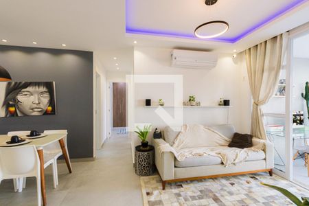 Sala de apartamento para alugar com 2 quartos, 70m² em Jacarepaguá, Rio de Janeiro