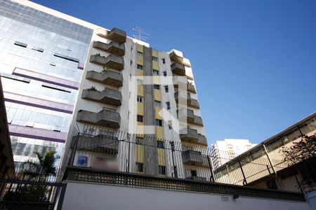 Apartamento para alugar com 36m², 1 quarto e 1 vaga Apartamento para alugar com 36m², 1 quarto e 1 vagaFachada