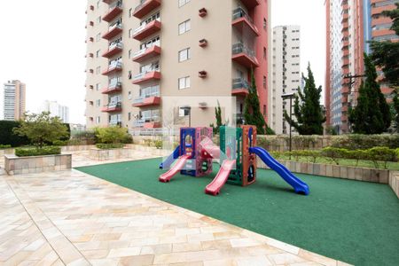 Apartamento à venda com 96m², 3 quartos e 3 vagasÁrea comum - Playground