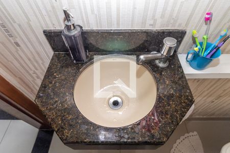 Casa à venda com 150m², 3 quartos e 3 vagasBanheiro 2