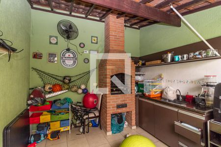 Casa à venda com 150m², 3 quartos e 3 vagasChurrasqueira