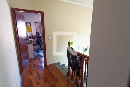 Corredor de casa para alugar com 3 quartos, 217m² em Jardim Prestes de Barros, Sorocaba