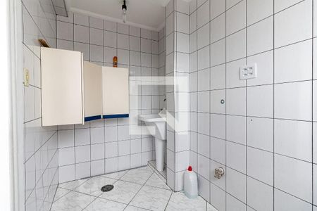 Apartamento à venda com 80m², 3 quartos e 1 vaga Apartamento à venda com 80m², 3 quartos e 1 vagaLavanderia
