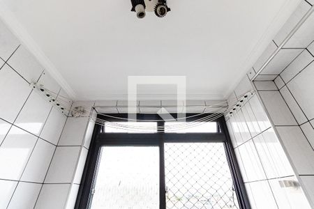 Apartamento à venda com 80m², 3 quartos e 1 vaga Apartamento à venda com 80m², 3 quartos e 1 vagaLavanderia