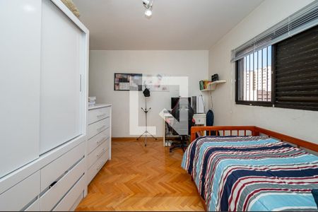 Casa à venda com 185m², 3 quartos e 3 vagasSuíte 3