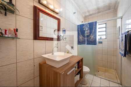 Casa à venda com 185m², 3 quartos e 3 vagasBanheiro da Suíte 1