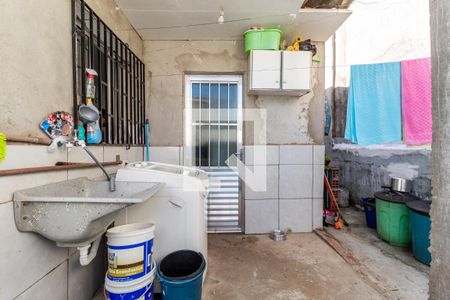 Casa à venda com 70m², 3 quartos e 1 vagaÁrea de Serviço