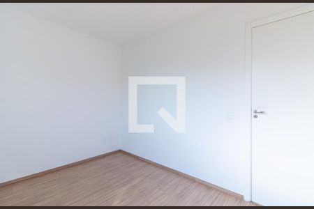 Quarto 1 de apartamento para alugar com 2 quartos, 47m² em Vargem Pequena, Rio de Janeiro