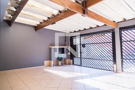 Casa à venda com 106m², 3 quartos e 2 vagasGaragem