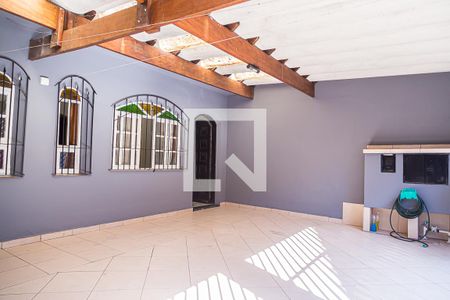Casa à venda com 106m², 3 quartos e 2 vagasGaragem