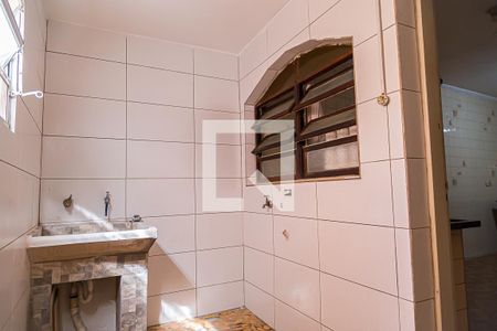 Casa à venda com 106m², 3 quartos e 2 vagasÁrea de Serviço