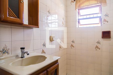 Casa à venda com 106m², 3 quartos e 2 vagasBanheiro Social