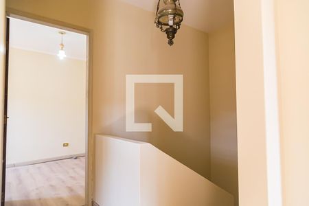 Casa à venda com 106m², 3 quartos e 2 vagasCorredor