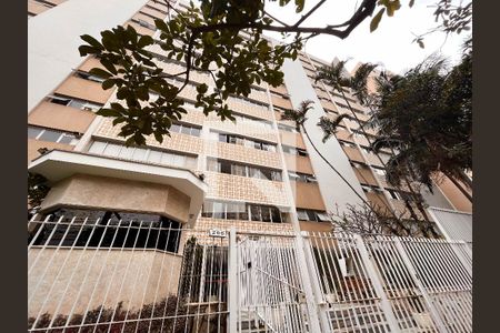 Apartamento à venda com 170m², 2 quartos e 2 vagasEdifício