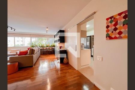 Apartamento à venda com 170m², 2 quartos e 2 vagasSala