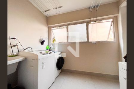 Apartamento à venda com 170m², 2 quartos e 2 vagasÁrea de Serviço