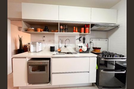 Apartamento à venda com 170m², 2 quartos e 2 vagasCozinha