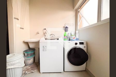 Apartamento à venda com 170m², 2 quartos e 2 vagasÁrea de Serviço