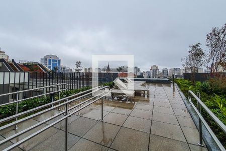 Studio à venda com 24m², 0 quarto e sem vagaÁrea comum