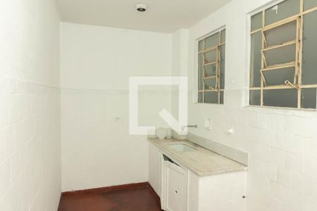 Apartamento à venda com 79m², 2 quartos e sem vagaCozinha