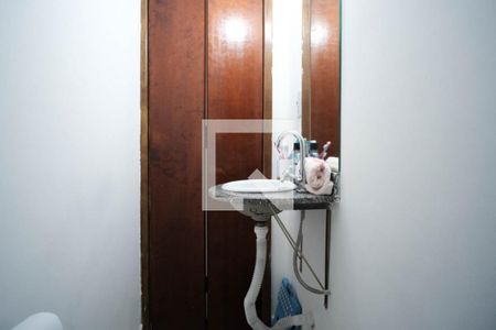 Lavabo de casa de condomínio à venda com 2 quartos, 67m² em Vila Euthalia, São Paulo