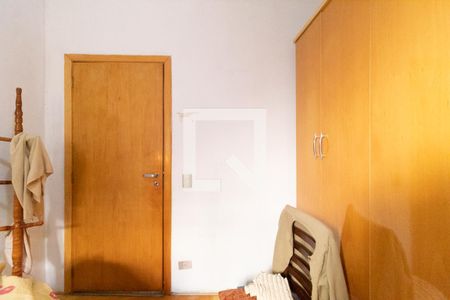 Casa à venda com 144m², 3 quartos e 2 vagas Casa à venda com 144m², 3 quartos e 2 vagasQuarto 2