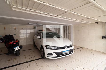 Casa à venda com 144m², 3 quartos e 2 vagas Casa à venda com 144m², 3 quartos e 2 vagasGaragem