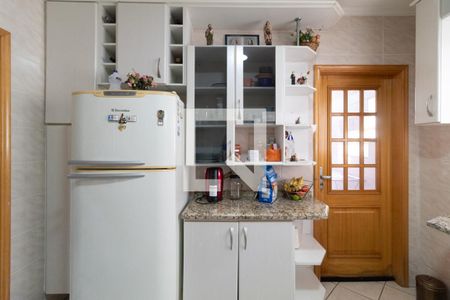 Casa à venda com 144m², 3 quartos e 2 vagas Casa à venda com 144m², 3 quartos e 2 vagasCozinha