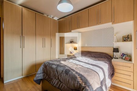 Casa de condomínio à venda com 177m², 3 quartos e 2 vagas Casa de condomínio à venda com 177m², 3 quartos e 2 vagasQuarto 1