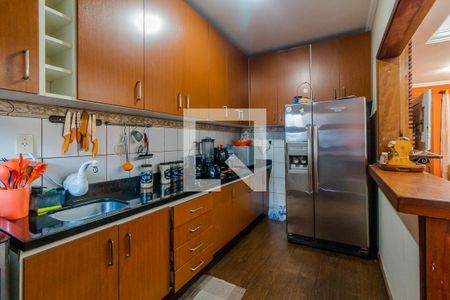 Casa de condomínio à venda com 177m², 3 quartos e 2 vagas Casa de condomínio à venda com 177m², 3 quartos e 2 vagasCozinha