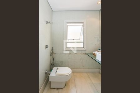 Banheiro Social 2 de apartamento à venda com 3 quartos, 200m² em Buritis, Belo Horizonte