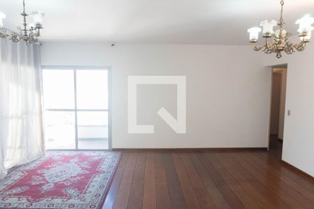 Apartamento à venda com 126m², 4 quartos e 2 vagasSala