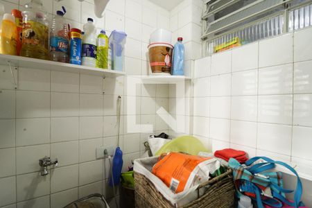 Apartamento à venda com 61m², 2 quartos e sem vaga Apartamento à venda com 61m², 2 quartos e sem vagaÁrea de Serviço