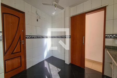 Apartamento à venda com 60m², 2 quartos e 1 vagaCozinha