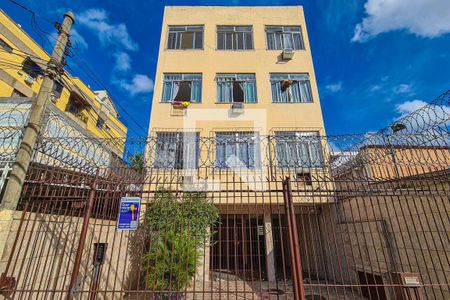 Apartamento à venda com 60m², 2 quartos e 1 vagaFachada