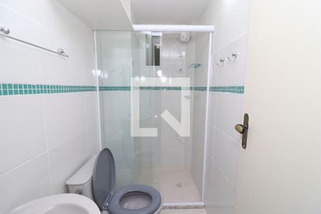 Banheiro de casa para alugar com 1 quarto, 48m² em Penha de França, São Paulo