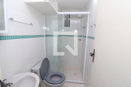 Banheiro de casa para alugar com 1 quarto, 48m² em Penha de França, São Paulo