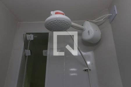 Banheiro de casa para alugar com 1 quarto, 48m² em Penha de França, São Paulo