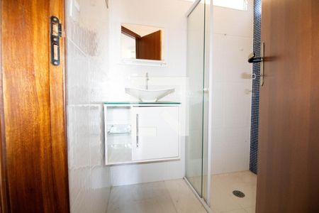Casa para alugar com 250m², 3 quartos e 3 vagas Casa para alugar com 250m², 3 quartos e 3 vagasBanheiro da Suíte