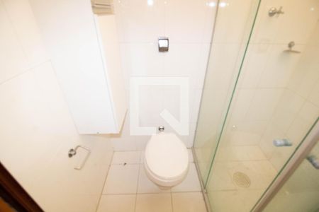 Casa para alugar com 250m², 3 quartos e 3 vagas Casa para alugar com 250m², 3 quartos e 3 vagasBanheiro