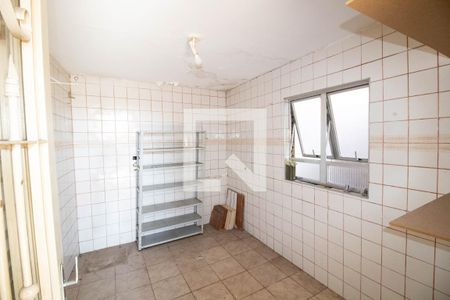 Casa para alugar com 250m², 3 quartos e 3 vagas Casa para alugar com 250m², 3 quartos e 3 vagasEdicula
