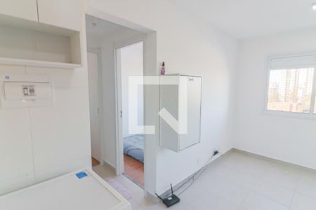 Sala / Cozinha / Lavanderia de apartamento à venda com 2 quartos, 32m² em Jardim Celeste, São Paulo