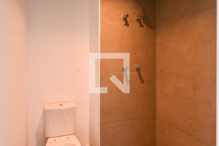 Banheiro de kitnet/studio à venda com 1 quarto, 24m² em Liberdade, São Paulo