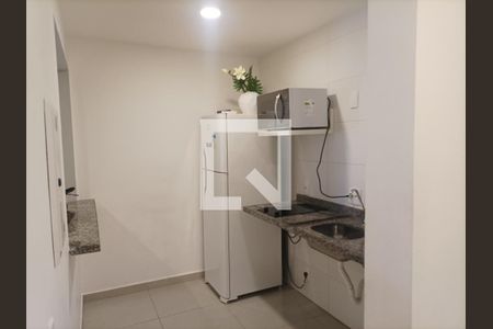 Apartamento para alugar com 37m², 2 quartos e sem vagaÁrea comum - Salão de festas