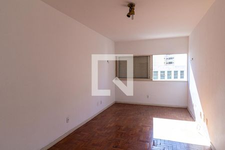 Sala de apartamento à venda com 3 quartos, 90m² em Vila Buarque, São Paulo