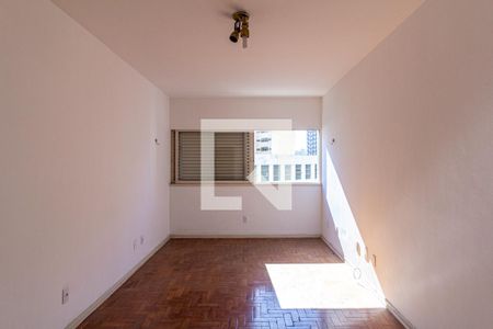 Sala de apartamento à venda com 3 quartos, 90m² em Vila Buarque, São Paulo